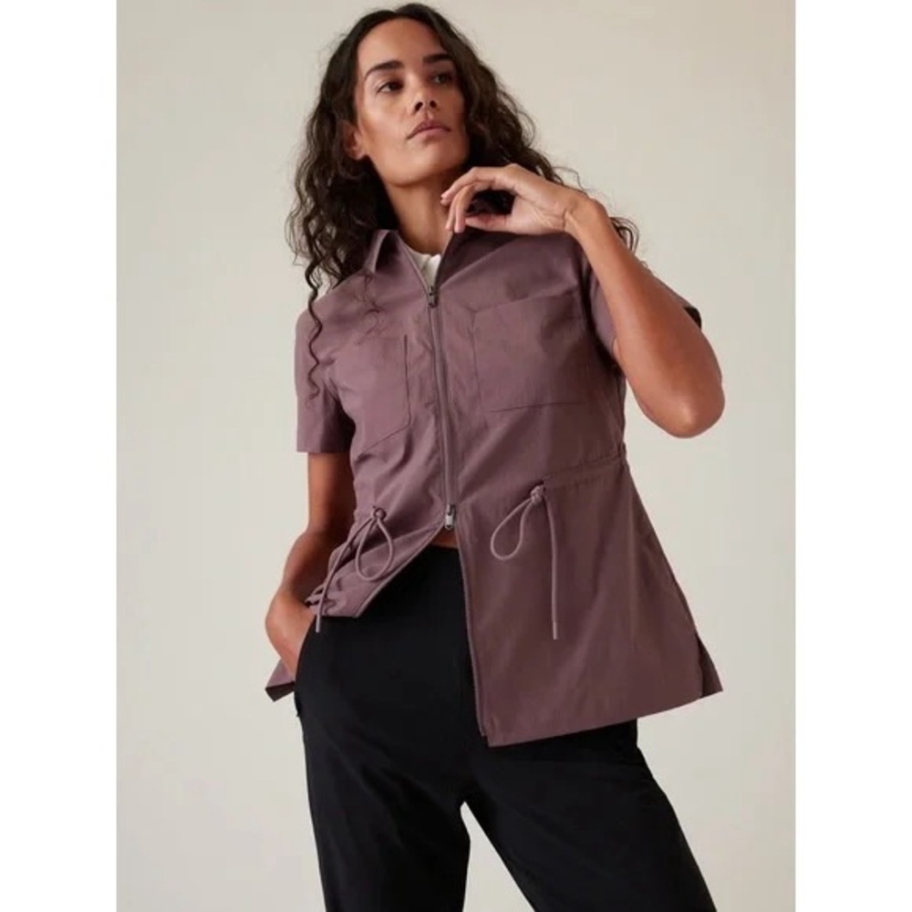 NWOT Athleta Advantage Cinch Full Zip Short Sleeve in Mauve Gorpcore Outdoor Top